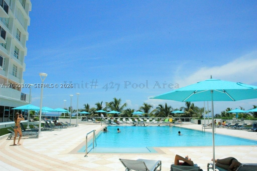 100 Lincoln Rd 427 Property Photo 13