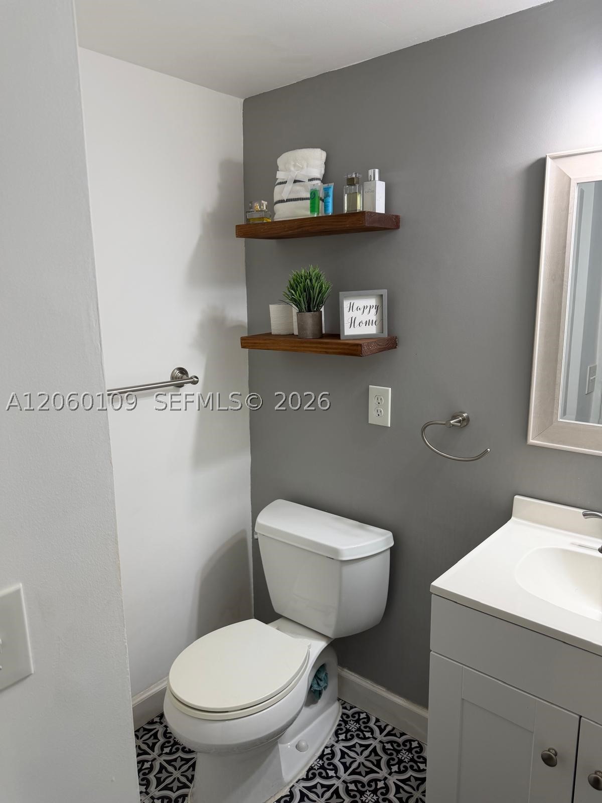 2541 Aragon Blvd 113 Property Photo 6