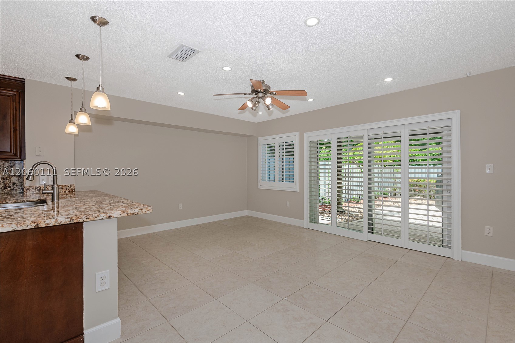 1397 Harbour Side Dr Property Photo 5