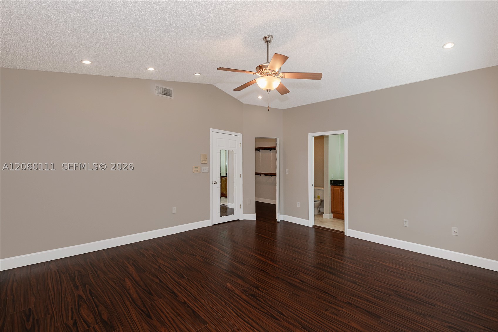 1397 Harbour Side Dr Property Photo 15