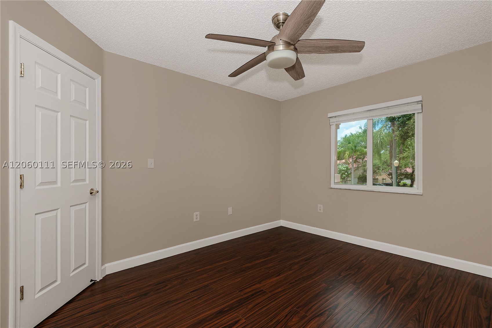 1397 Harbour Side Dr Property Photo 23