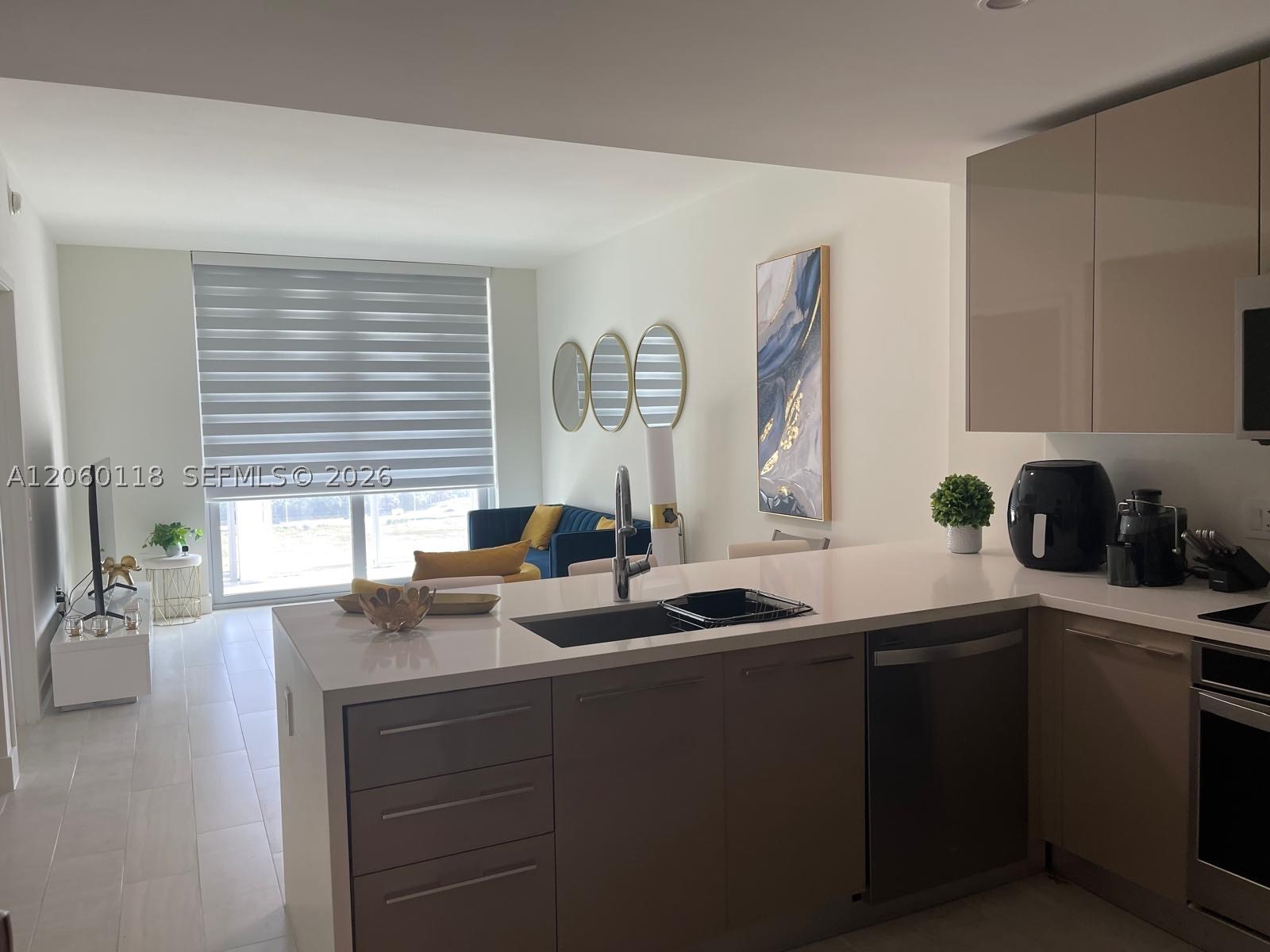 2000 Metropica Way 1105 Property Photo 11
