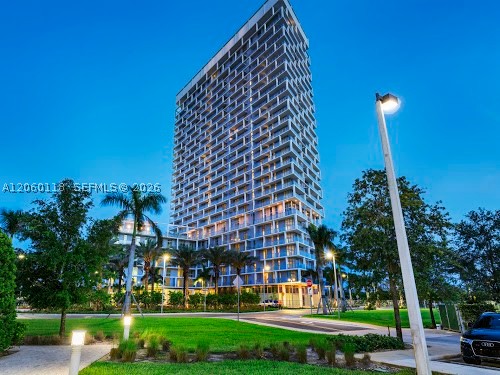 2000 Metropica Way 1105 Property Photo 24