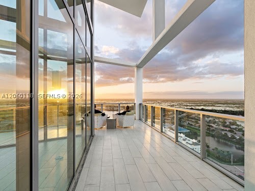 2000 Metropica Way 1105 Property Photo 38