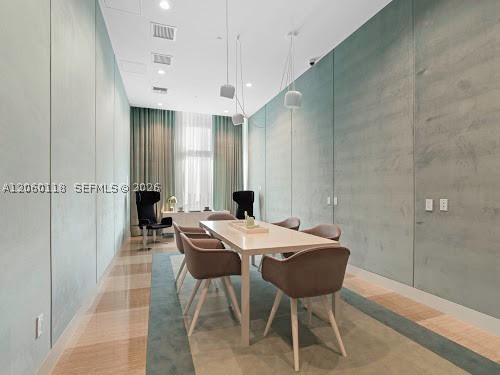 2000 Metropica Way 1105 Property Photo 40