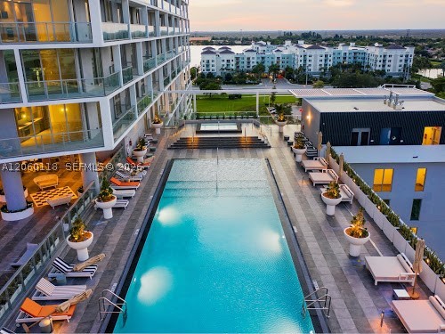2000 Metropica Way 1105 Property Photo 44