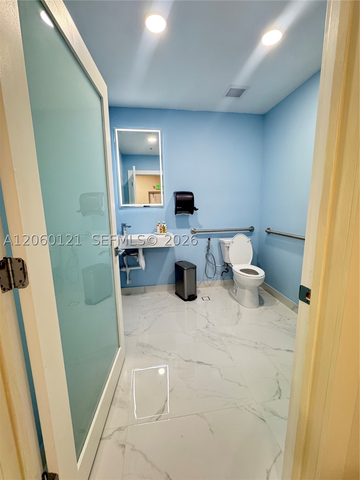 15420 Sw 136th St 3 Property Photo 19
