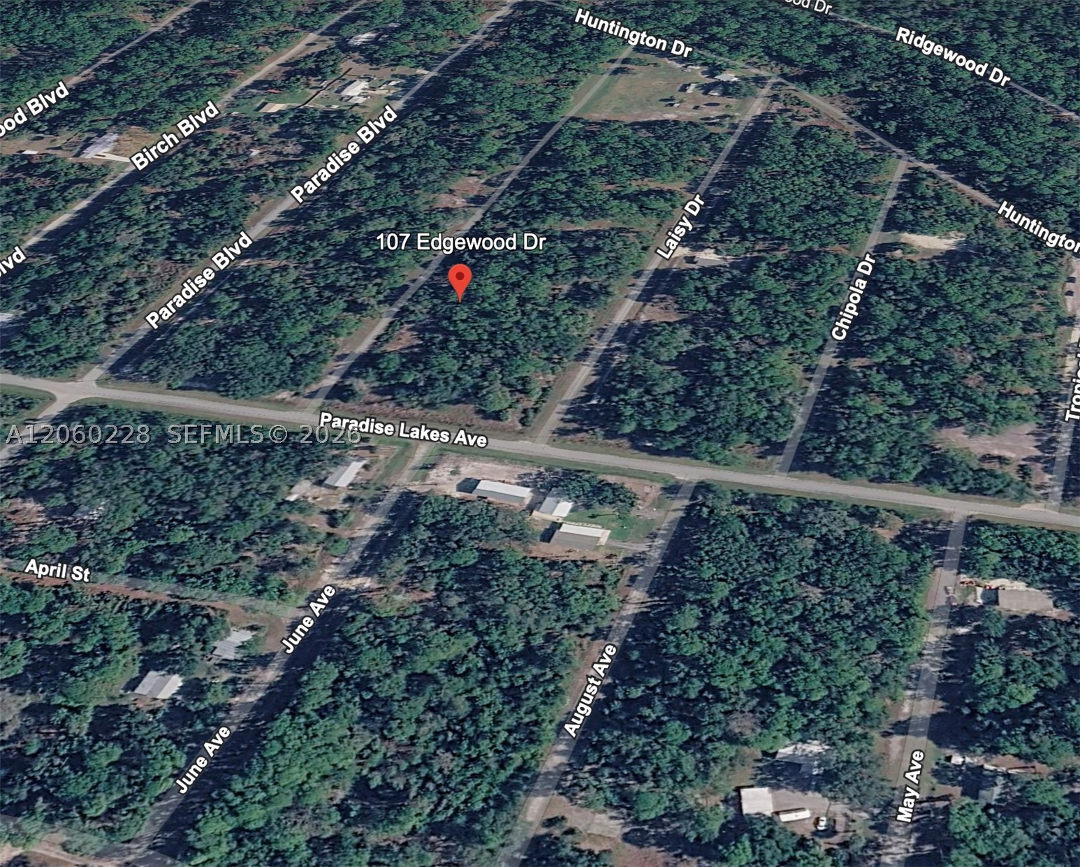 W Edgewood Dr Property Photo 7