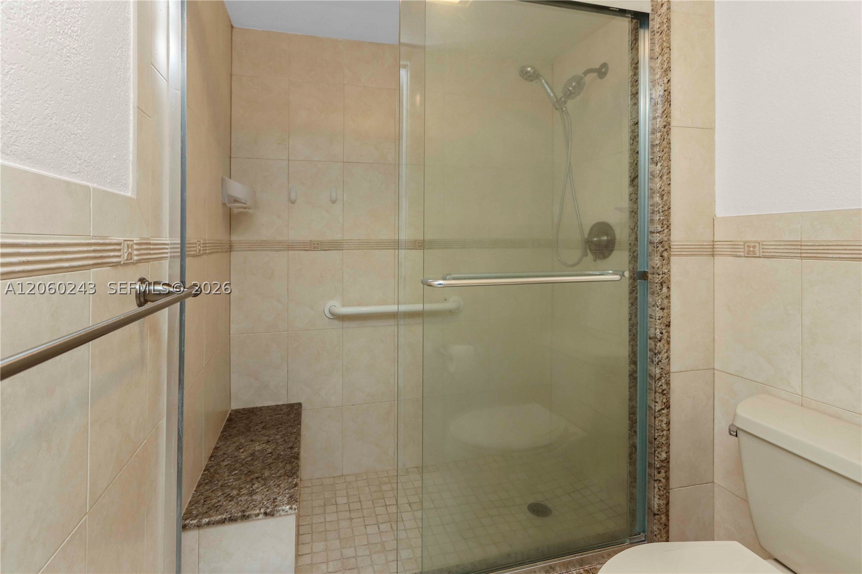 2619 Se 21st Ct 104-b Property Photo 11