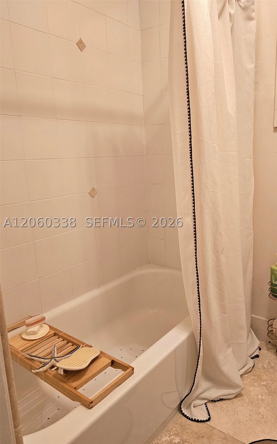 131 Zamora Ave 2 Property Photo 11