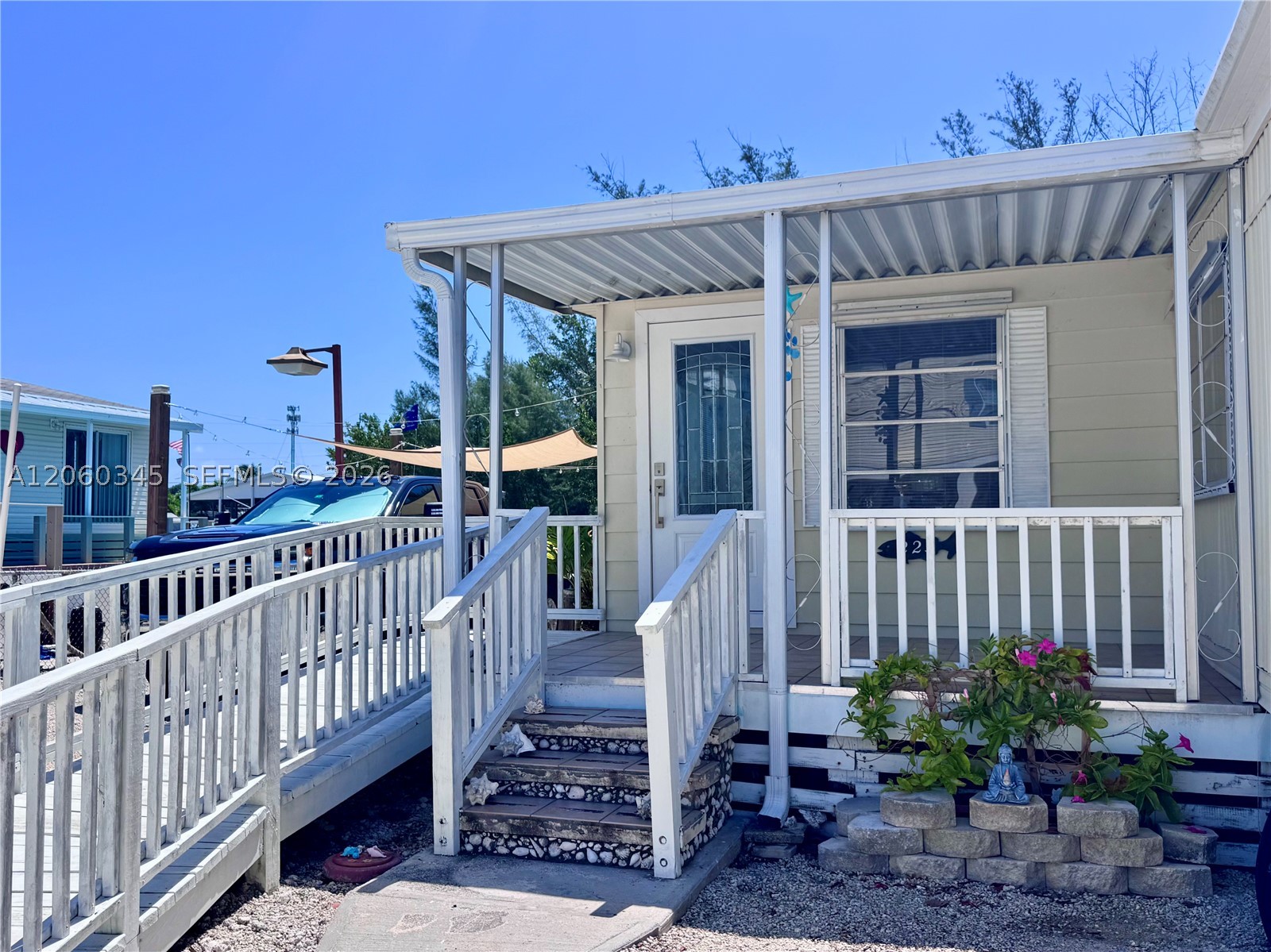 223 Lower Matecumbe Rd 0 Property Photo 9