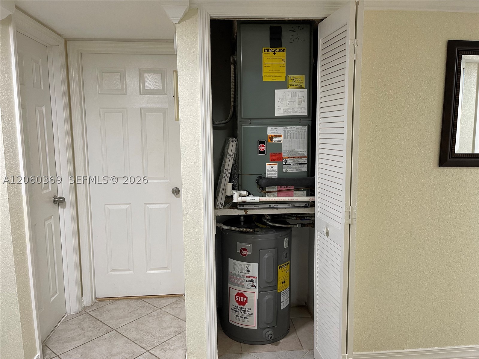 16240 Laurel Dr 101 Property Photo 6