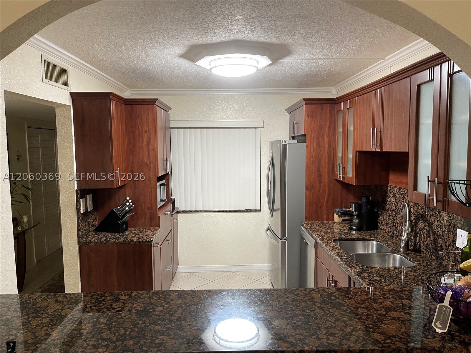 16240 Laurel Dr 101 Property Photo 18