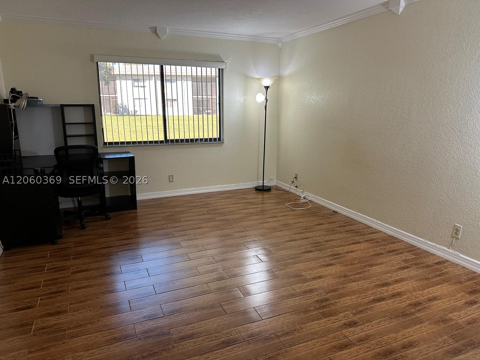 16240 Laurel Dr 101 Property Photo 29