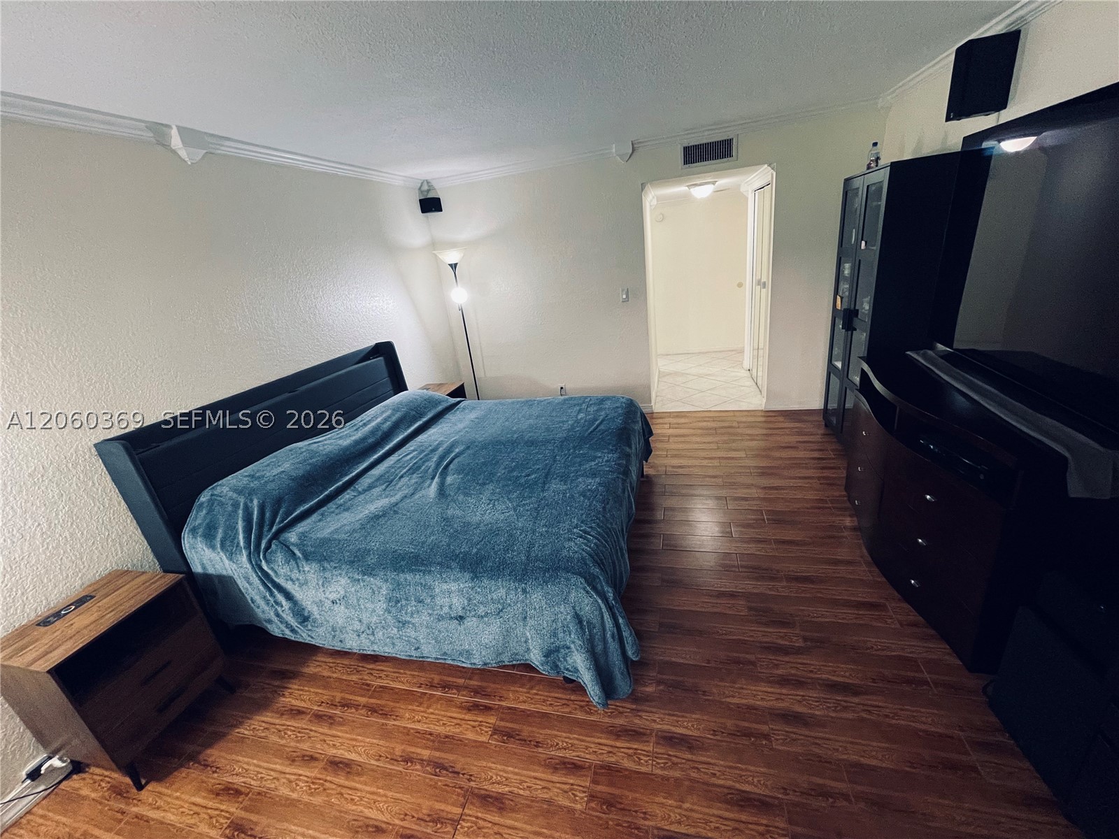 16240 Laurel Dr 101 Property Photo 33