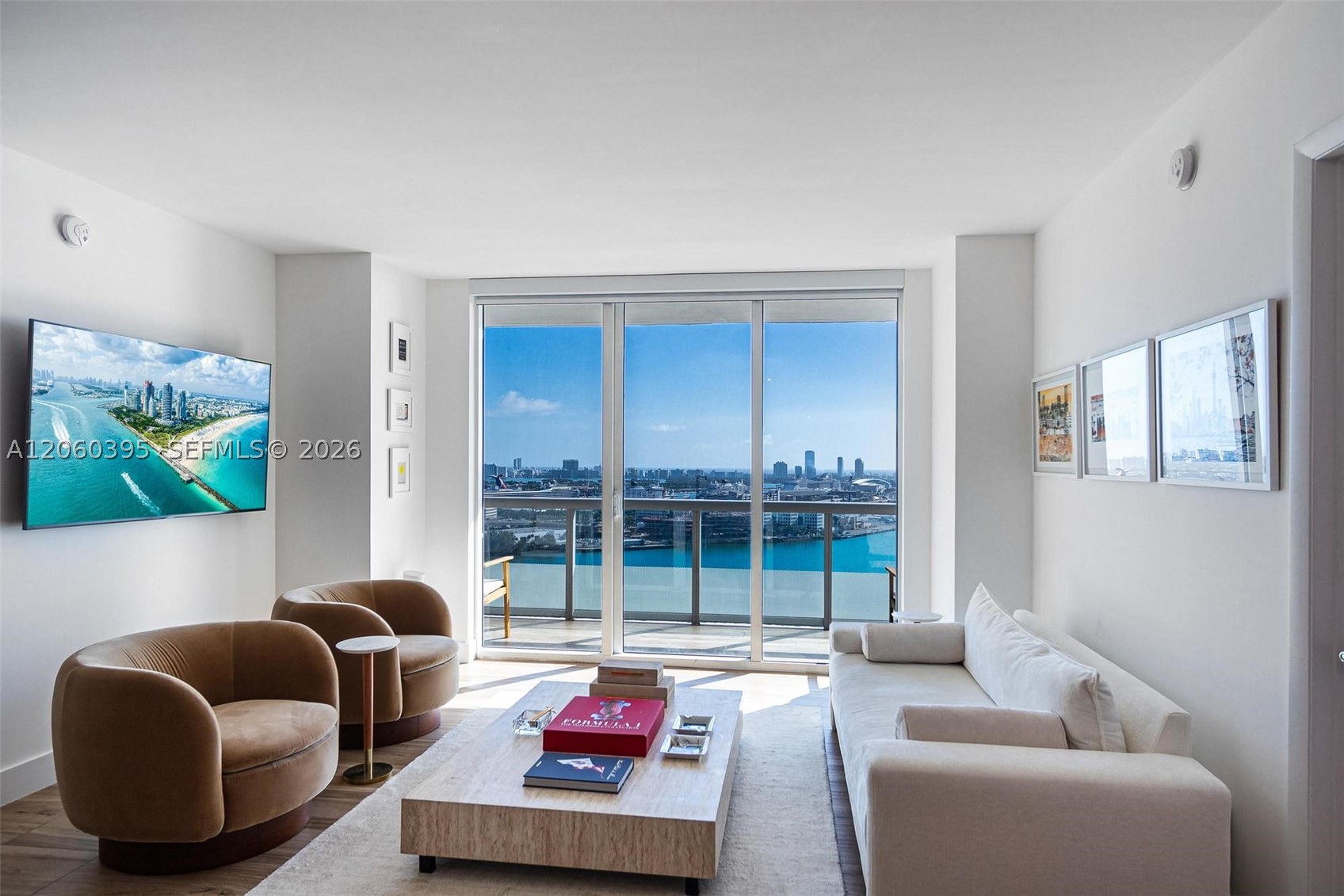 50 BISCAYNE BLVD 2706 Property Photo 1