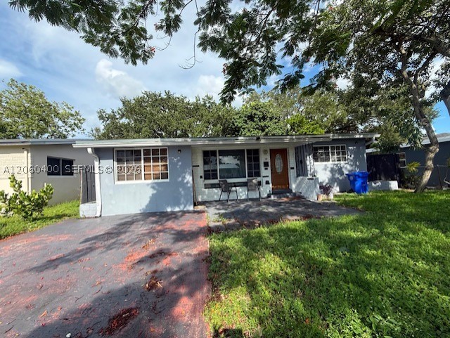 149 SW 67th Ter Property Photo 1