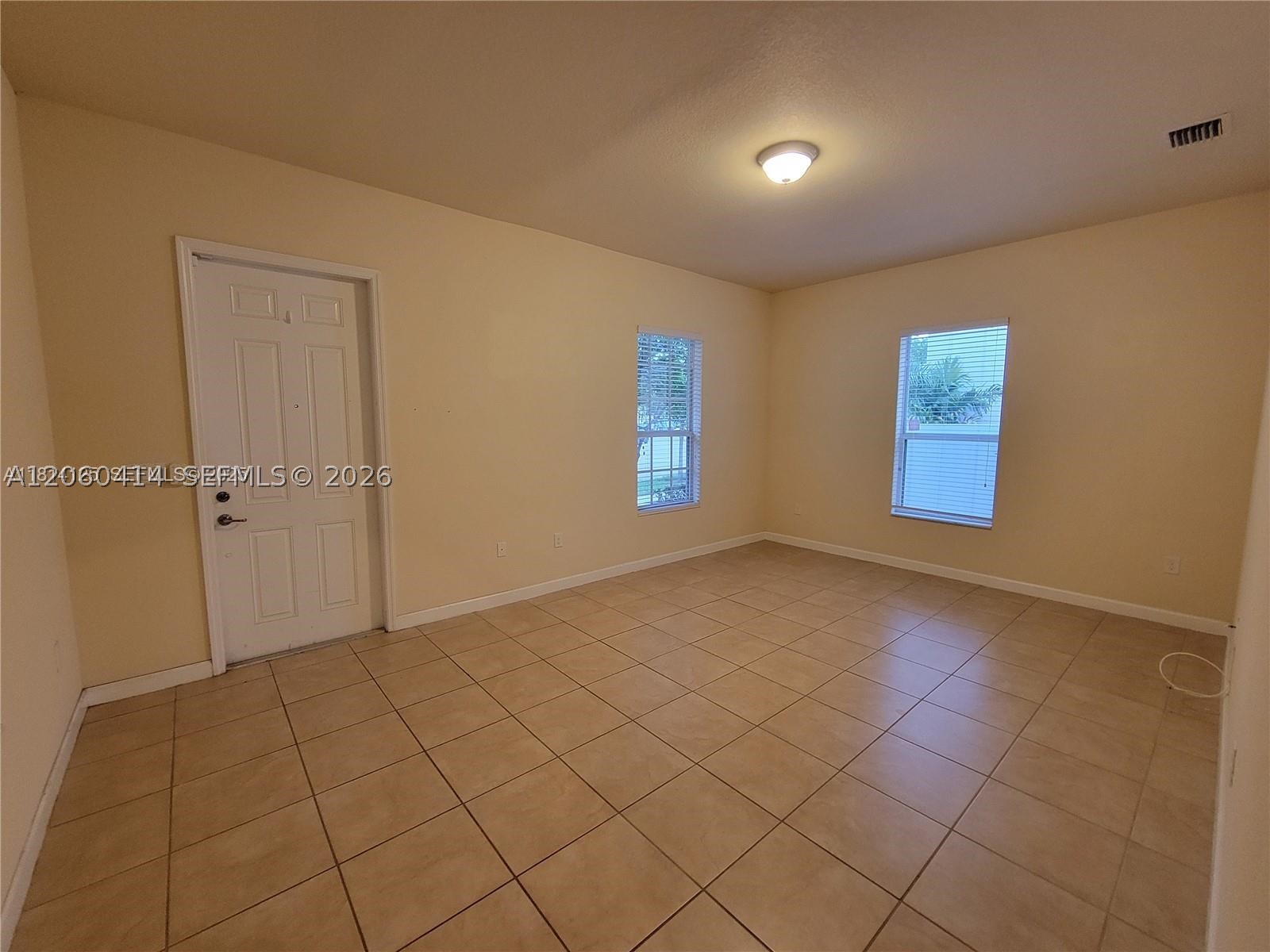 9282 Sw 171st Ct Property Photo 3