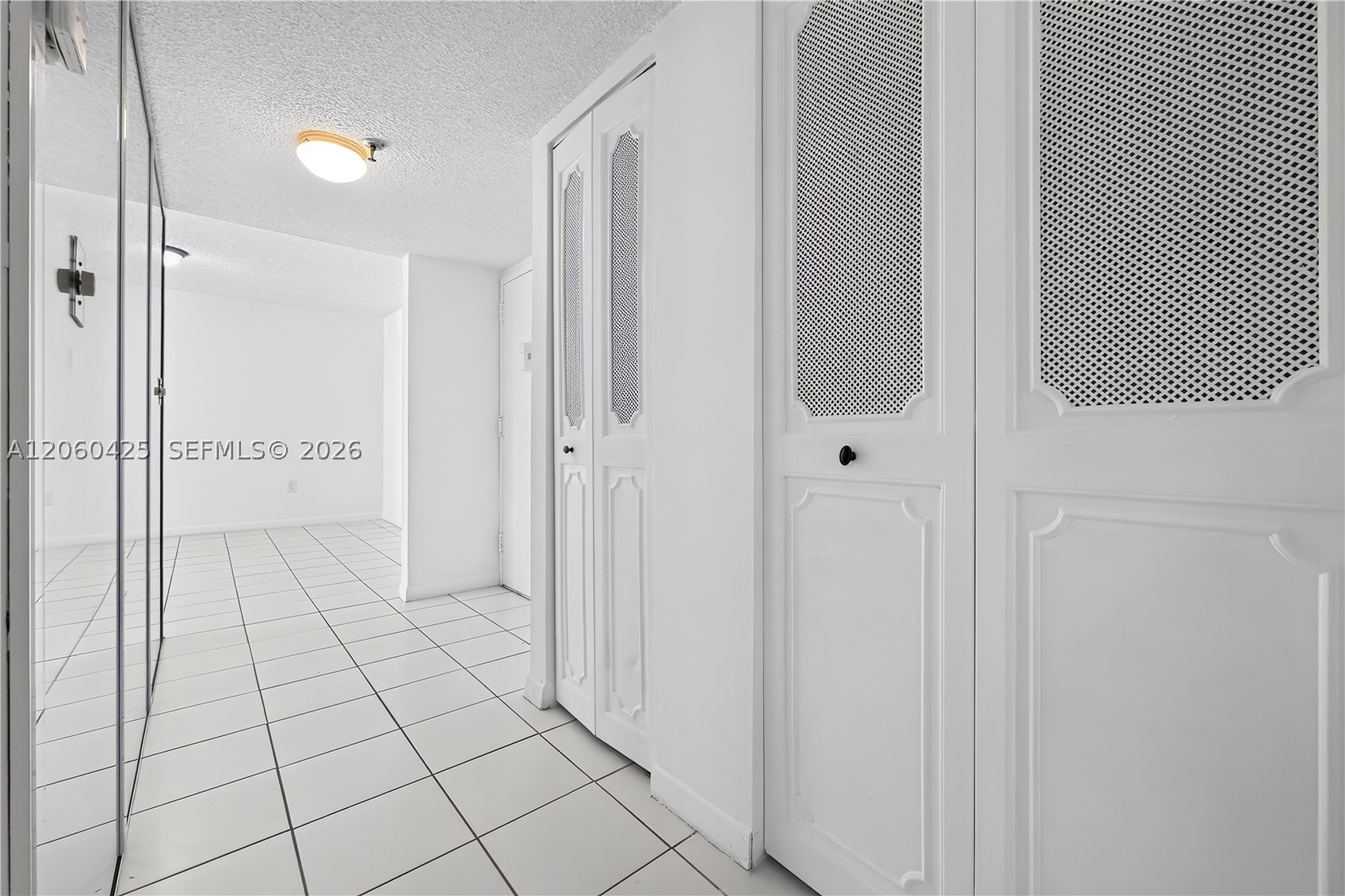 17890 W Dixie Hwy 203 Property Photo 16