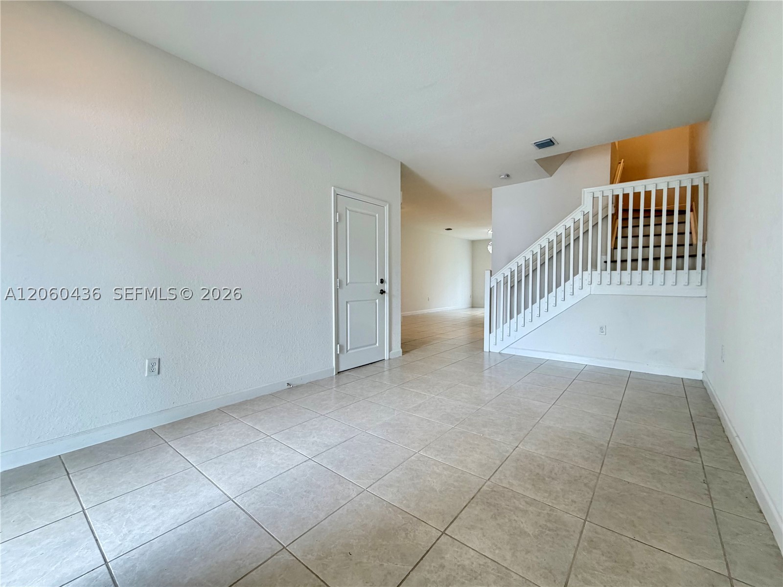 2685 Se 13th Ct Property Photo 2