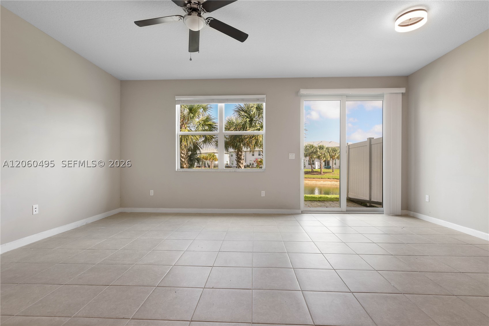 1761 Lindley St Property Photo 12