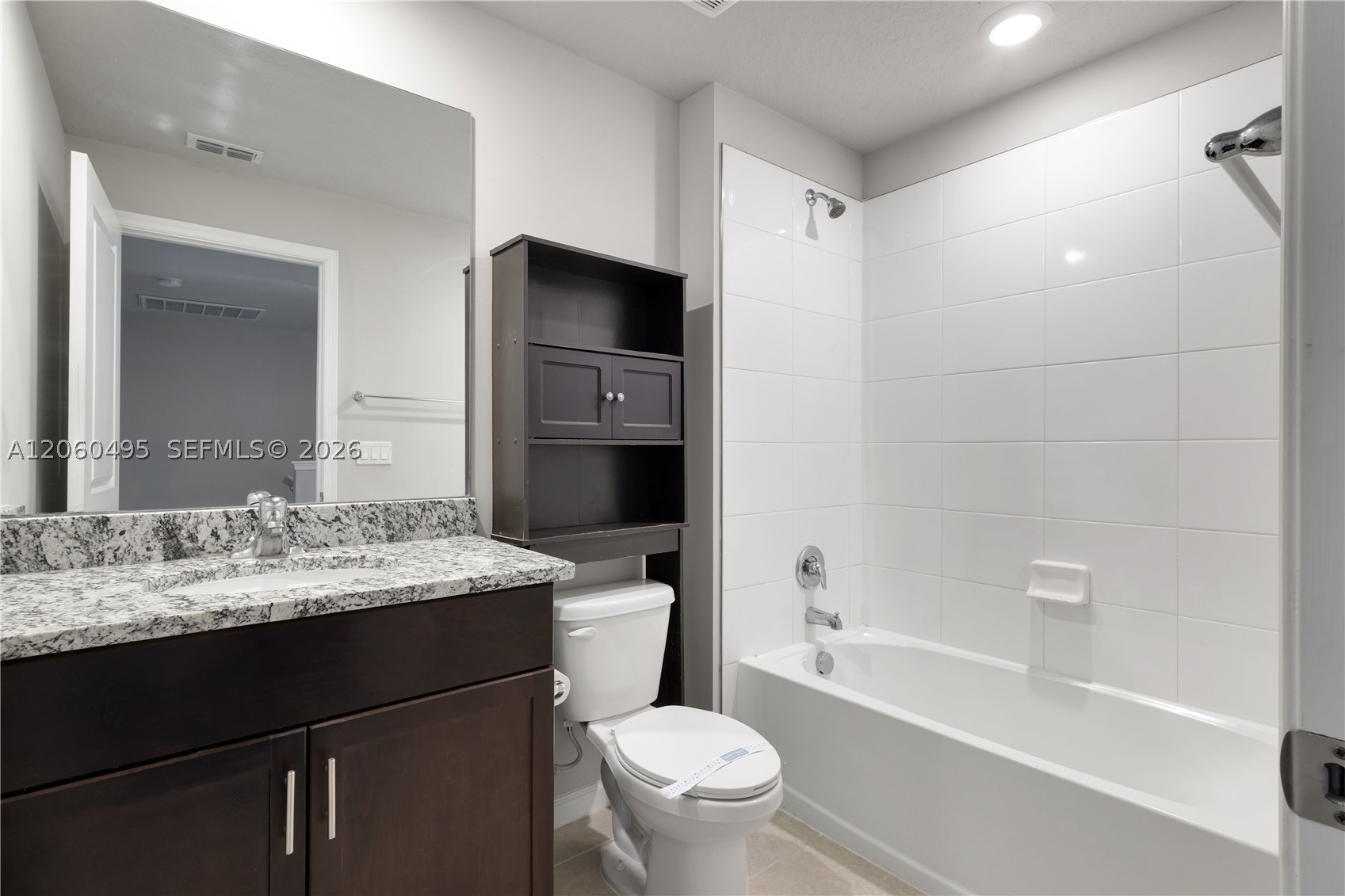 1761 Lindley St Property Photo 24