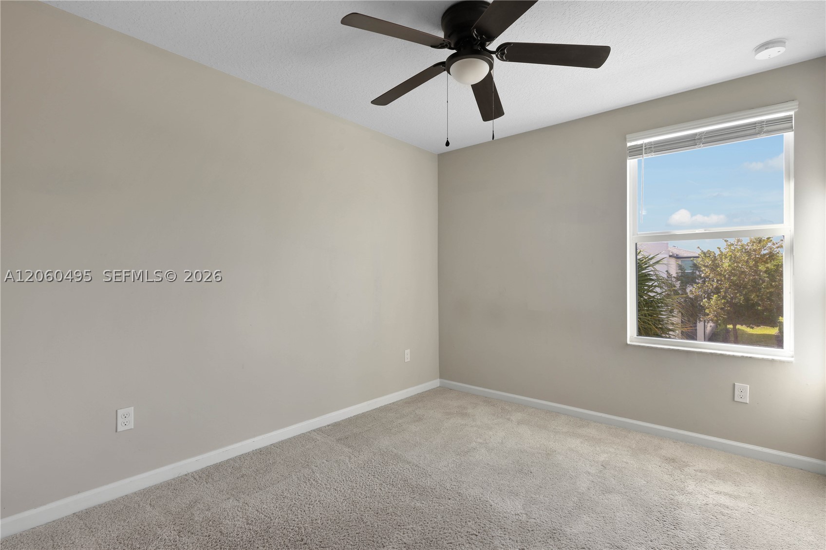 1761 Lindley St Property Photo 25