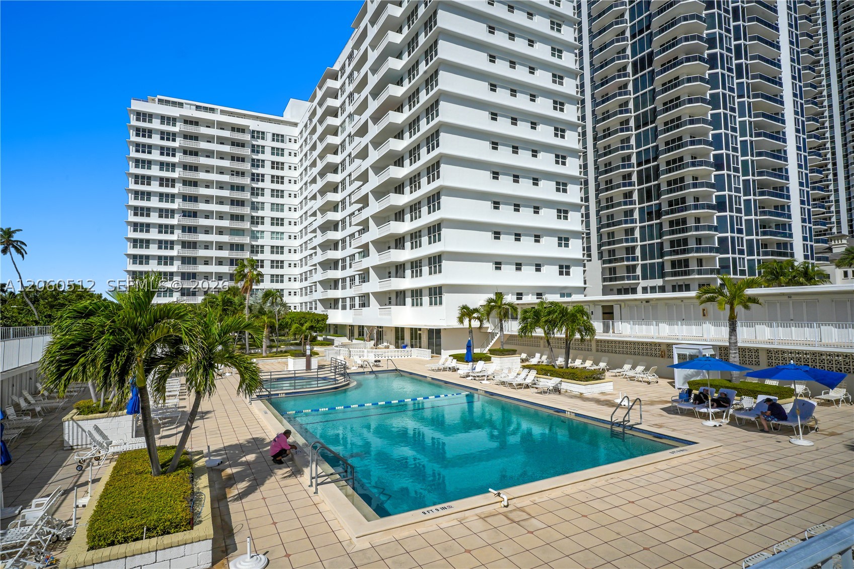 4747 Collins Ave 201 Property Photo 1