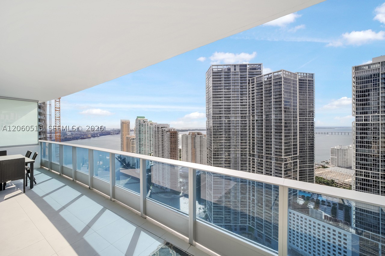 200 Biscayne Boulevard Way 4006 Property Photo 1