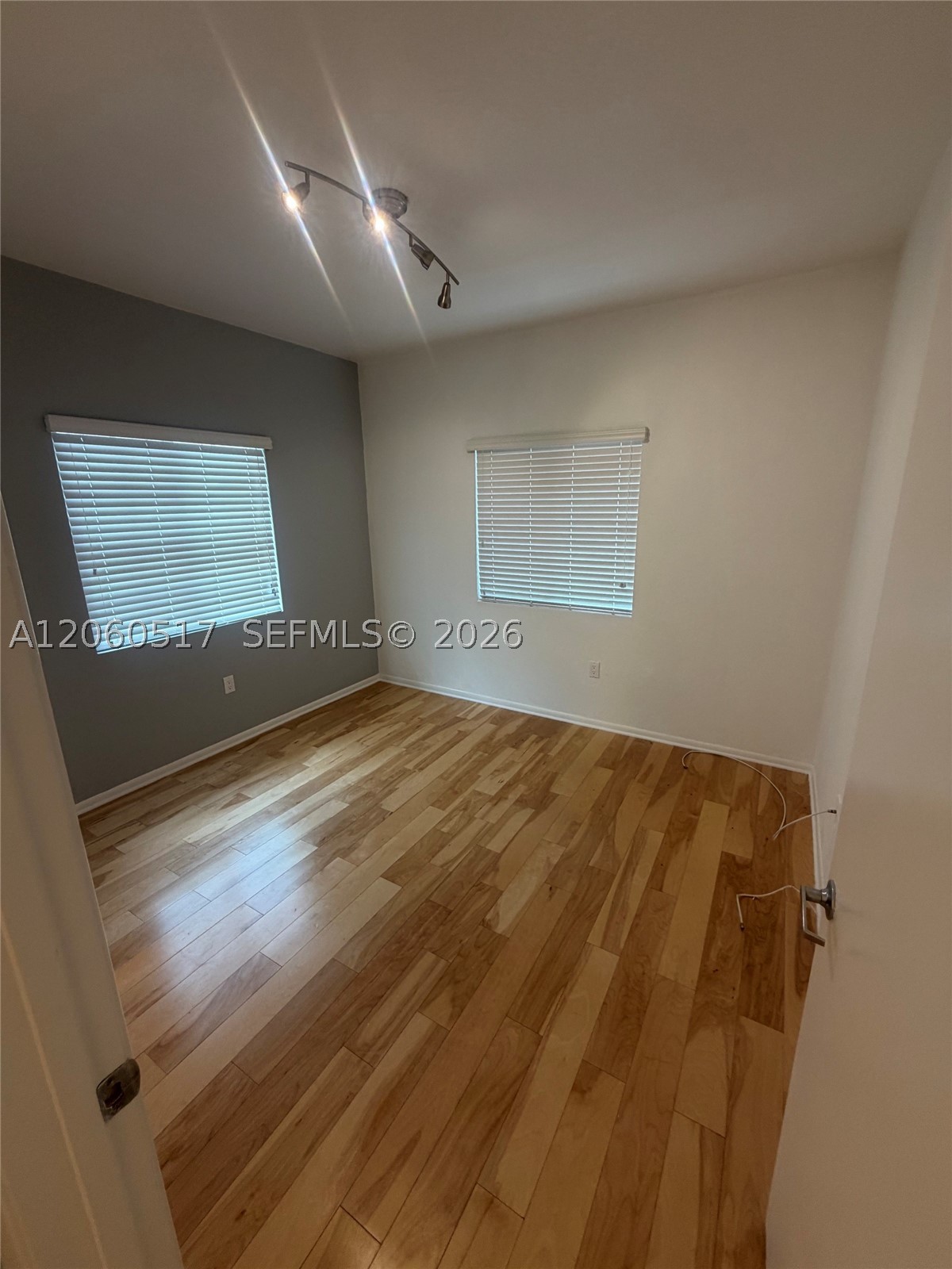 2010 Taylor St 8b Property Photo 4