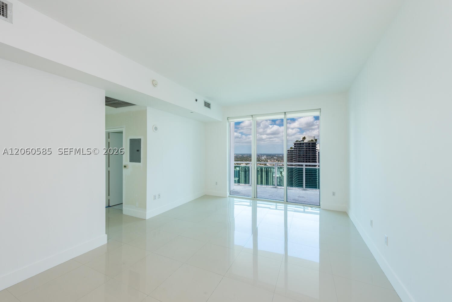 950 Brickell Bay Dr 4801 Property Photo 5