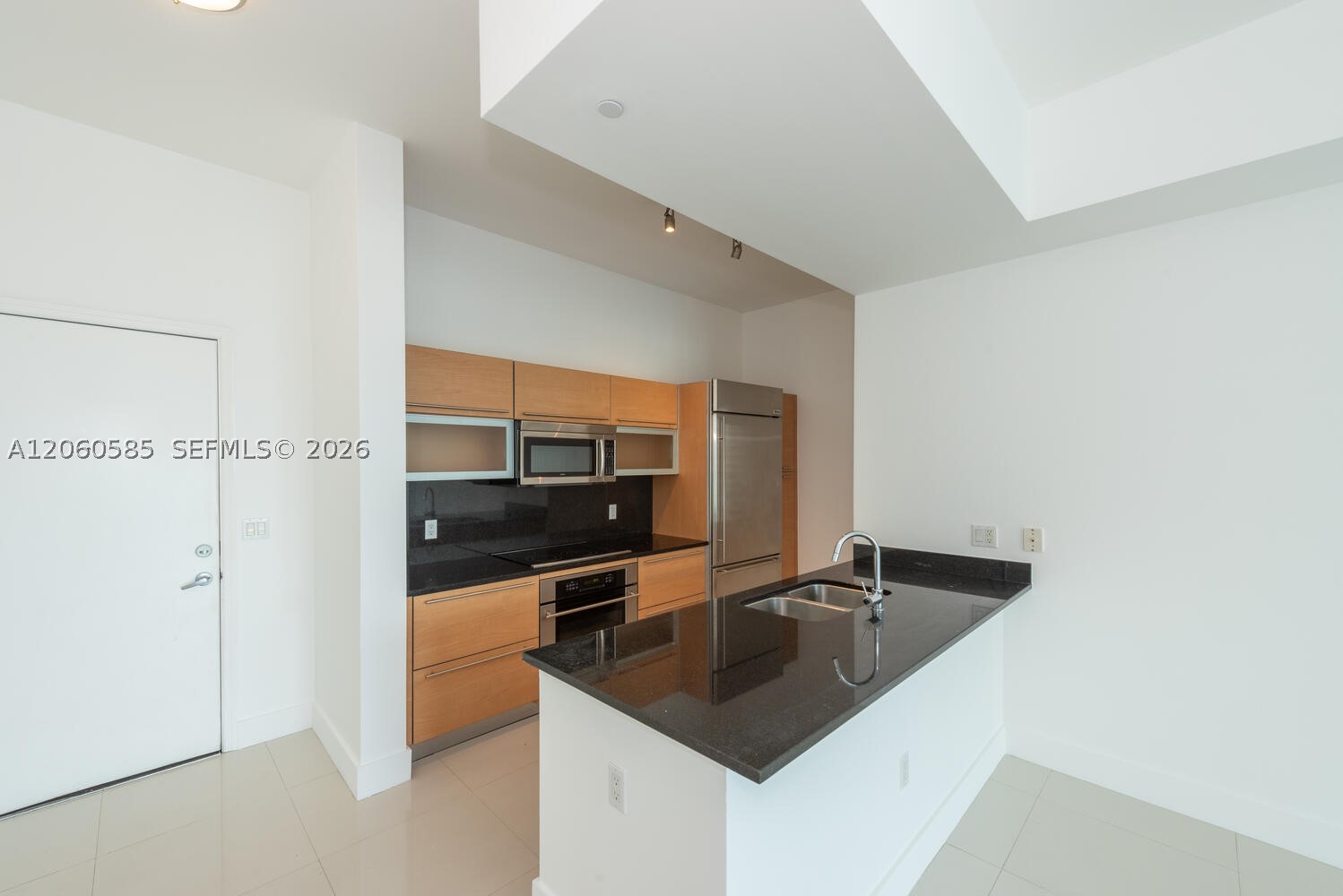 950 Brickell Bay Dr 4801 Property Photo 7