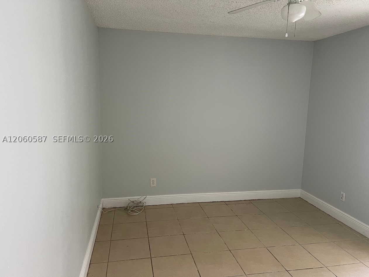 738 Sw 9th St Property Photo 21