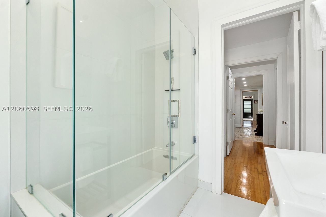 1042 Sorolla Ave Property Photo 40