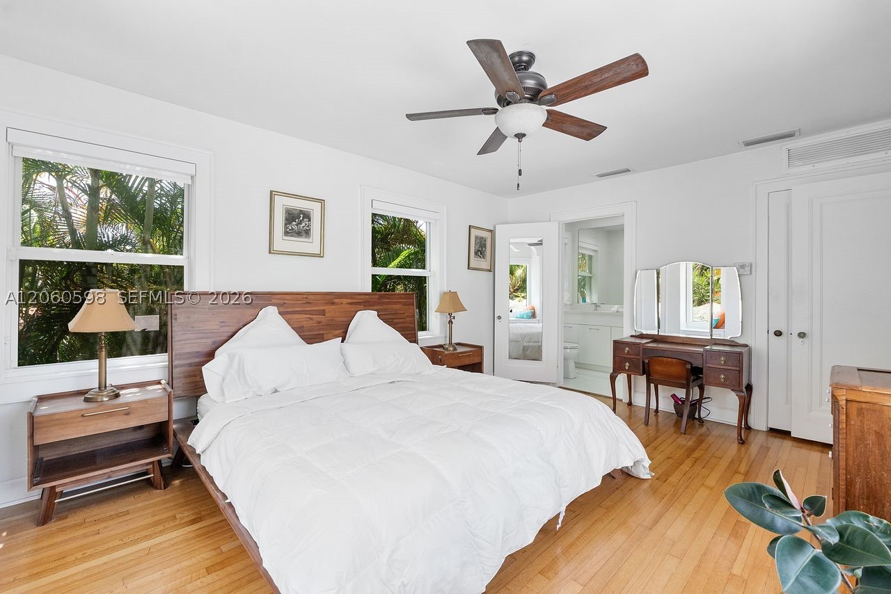 1042 Sorolla Ave Property Photo 46