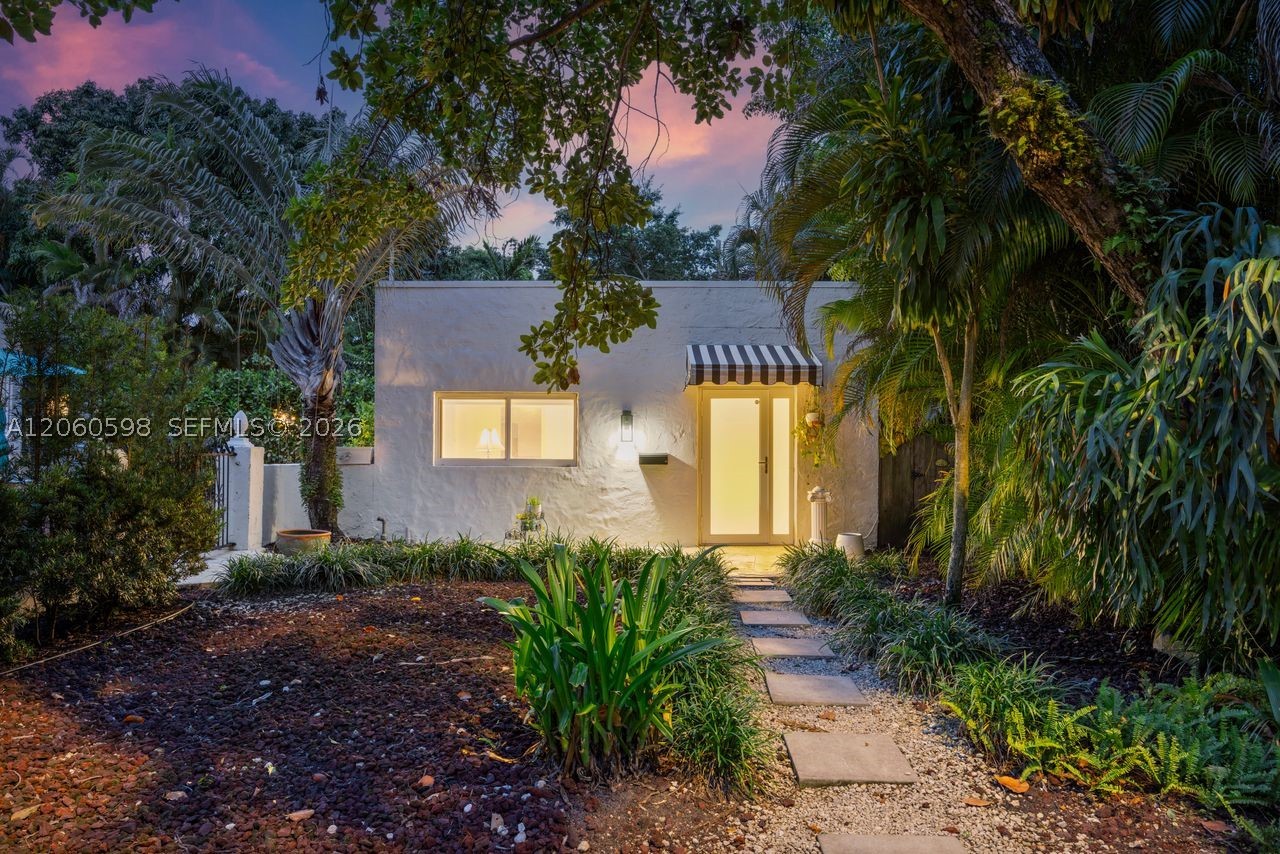 1042 Sorolla Ave Property Photo 70