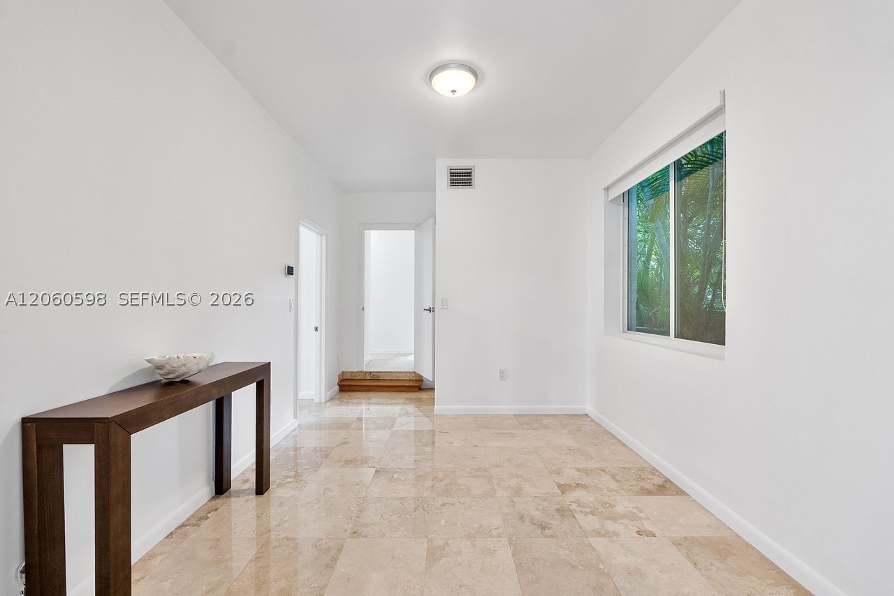 1042 Sorolla Ave Property Photo 73
