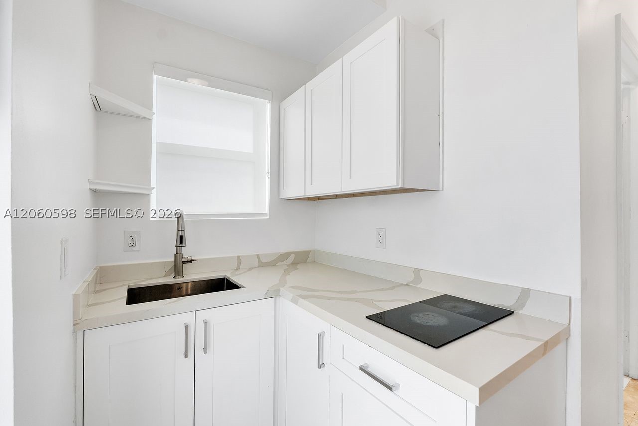 1042 Sorolla Ave Property Photo 80