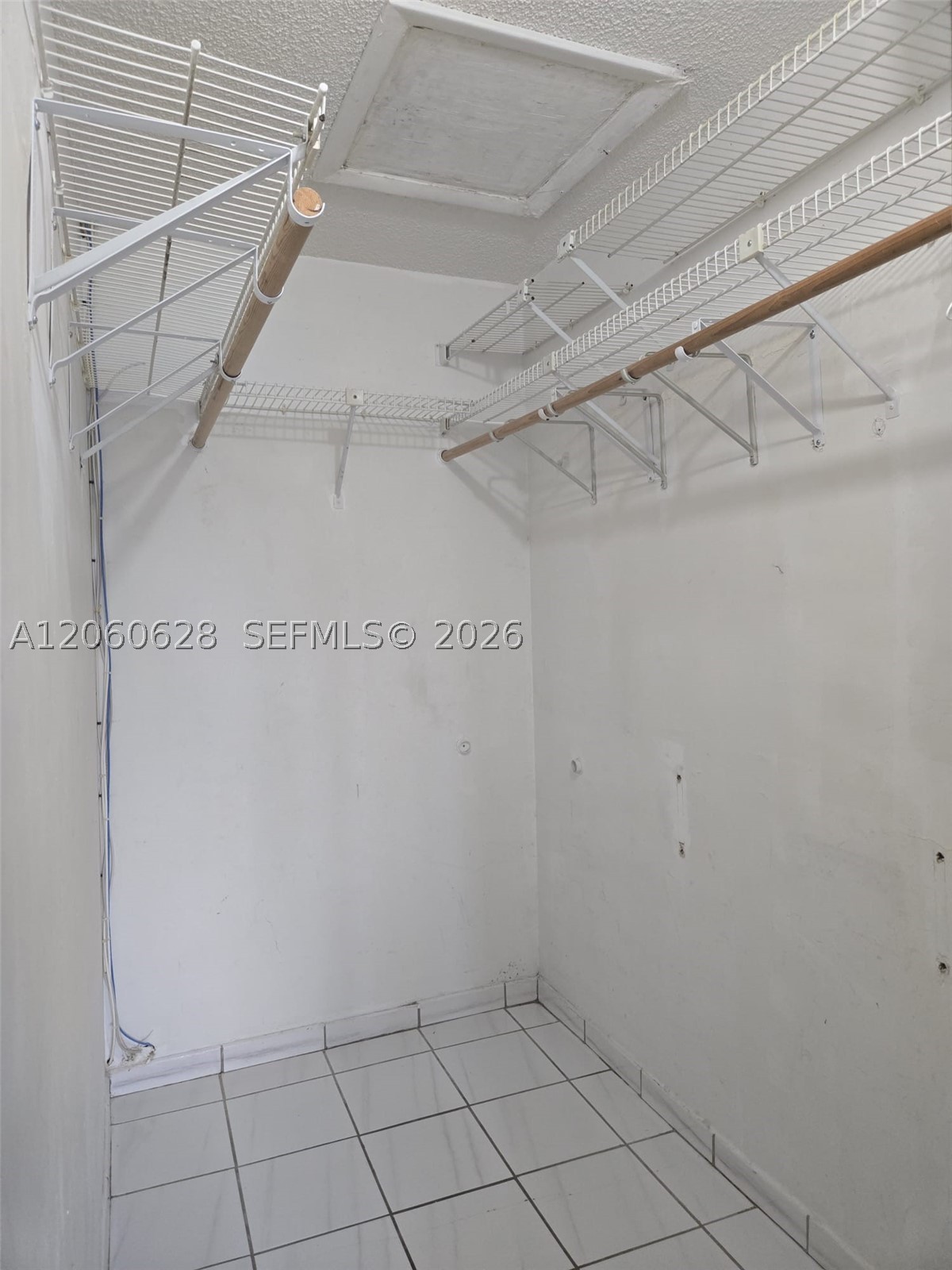 8810 Nw 114th Ter Property Photo 6