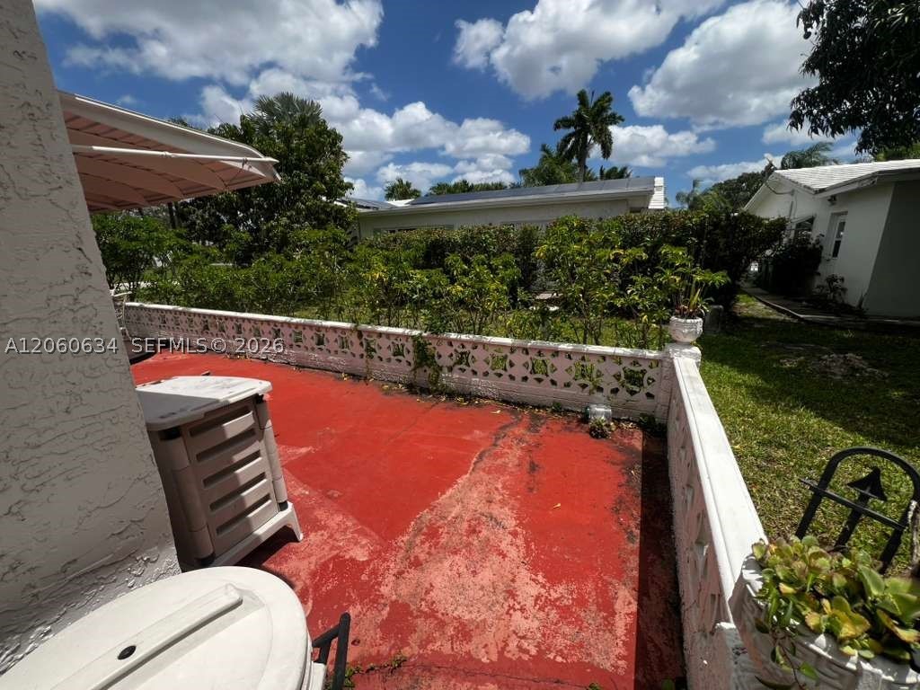 7516 Nw 67th Ave Property Photo 16
