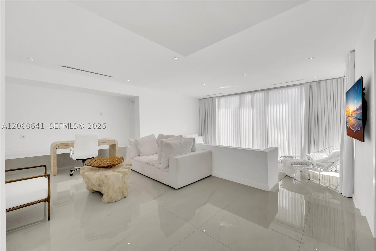 7830 Atlantic Way Property Photo 15