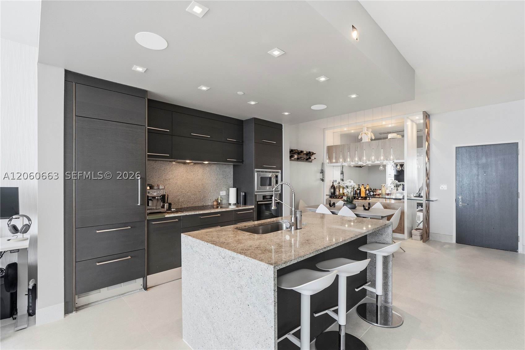 900 Biscayne Blvd 3607 Property Photo 4
