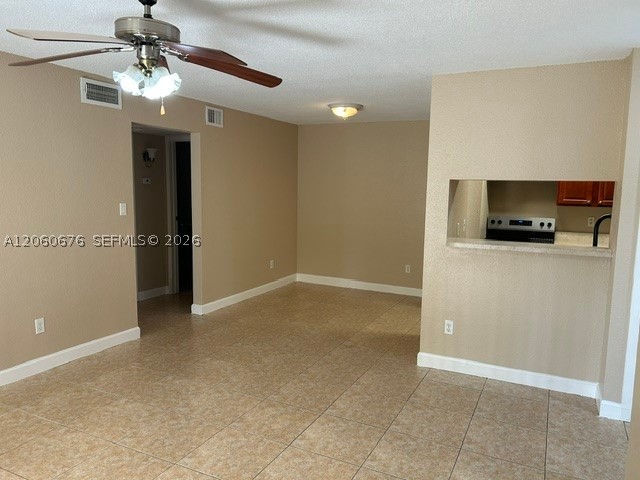 755 Riverside Dr 1316 Property Photo 5