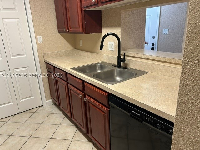 755 Riverside Dr 1316 Property Photo 8