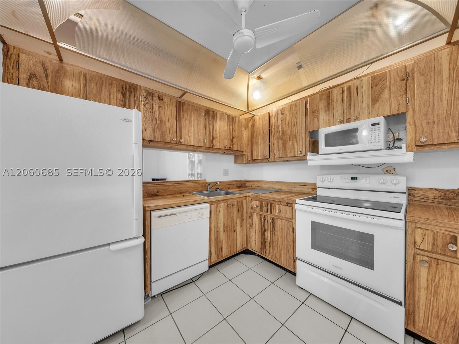 3070 Nw 48th Ter 111 Property Photo 5