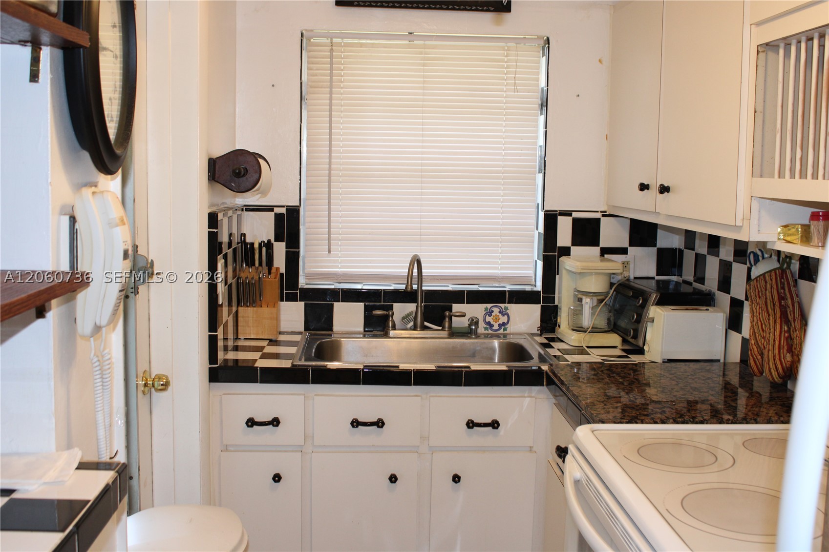 5300 Washington St H134 Property Photo 5