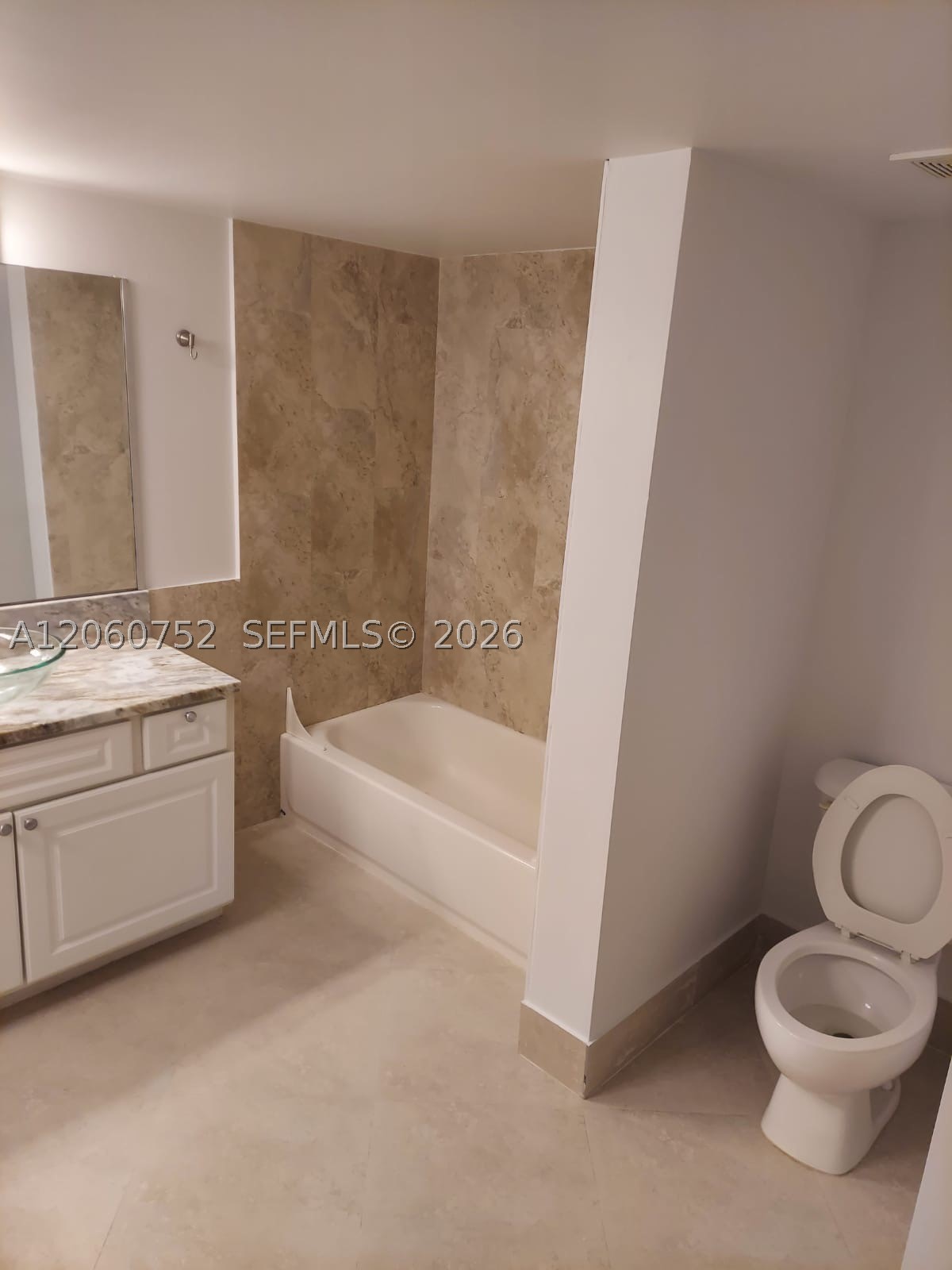 800 Scotia Dr 103 Property Photo 10