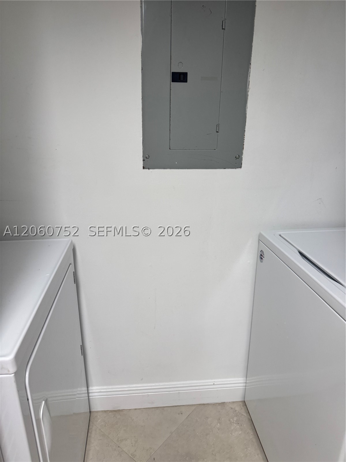 800 Scotia Dr 103 Property Photo 13