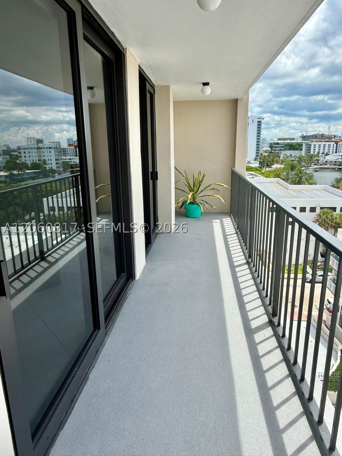 2625 Collins Ave 810 Property Photo 21