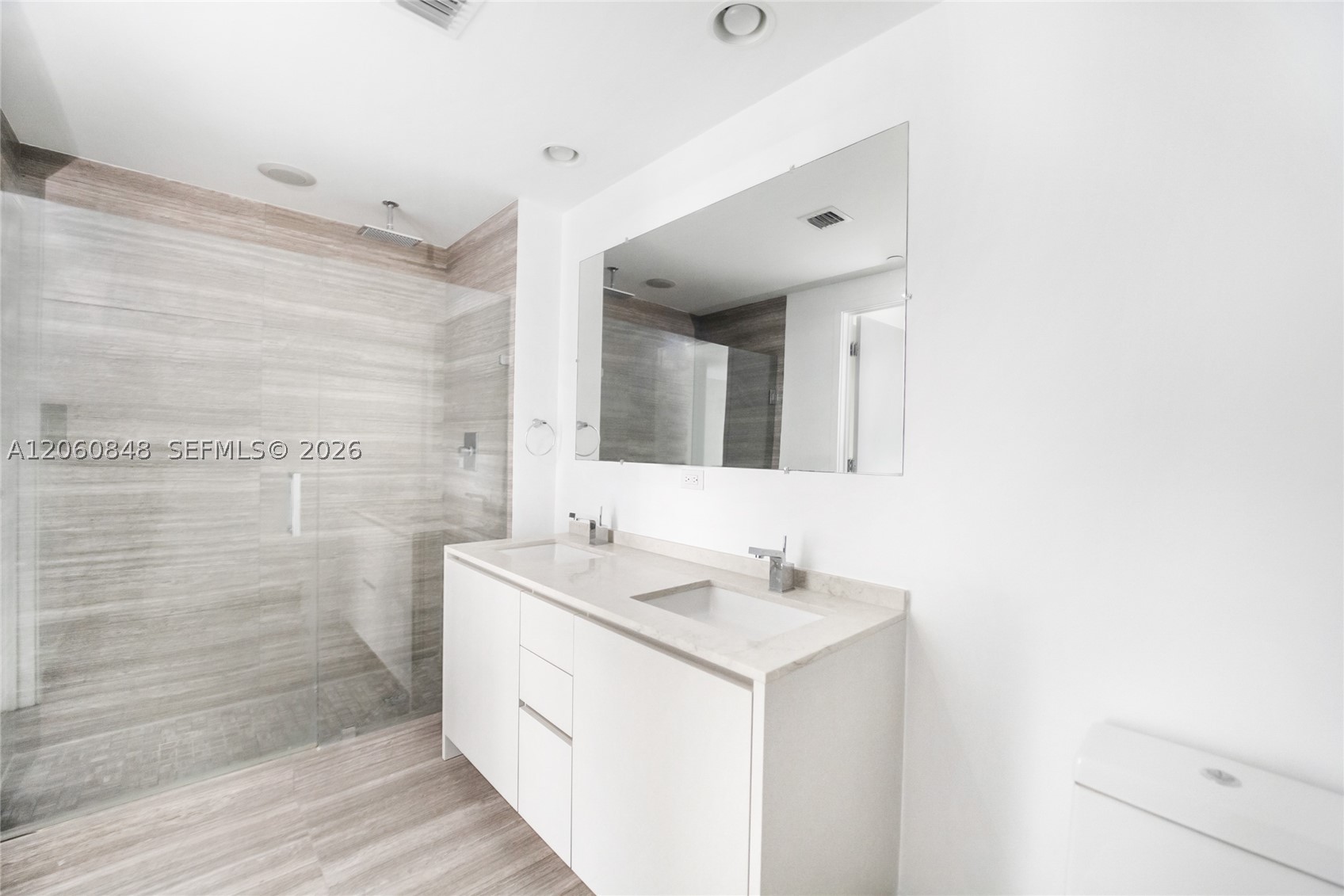 1010 Brickell Ave 2708 Property Photo 8